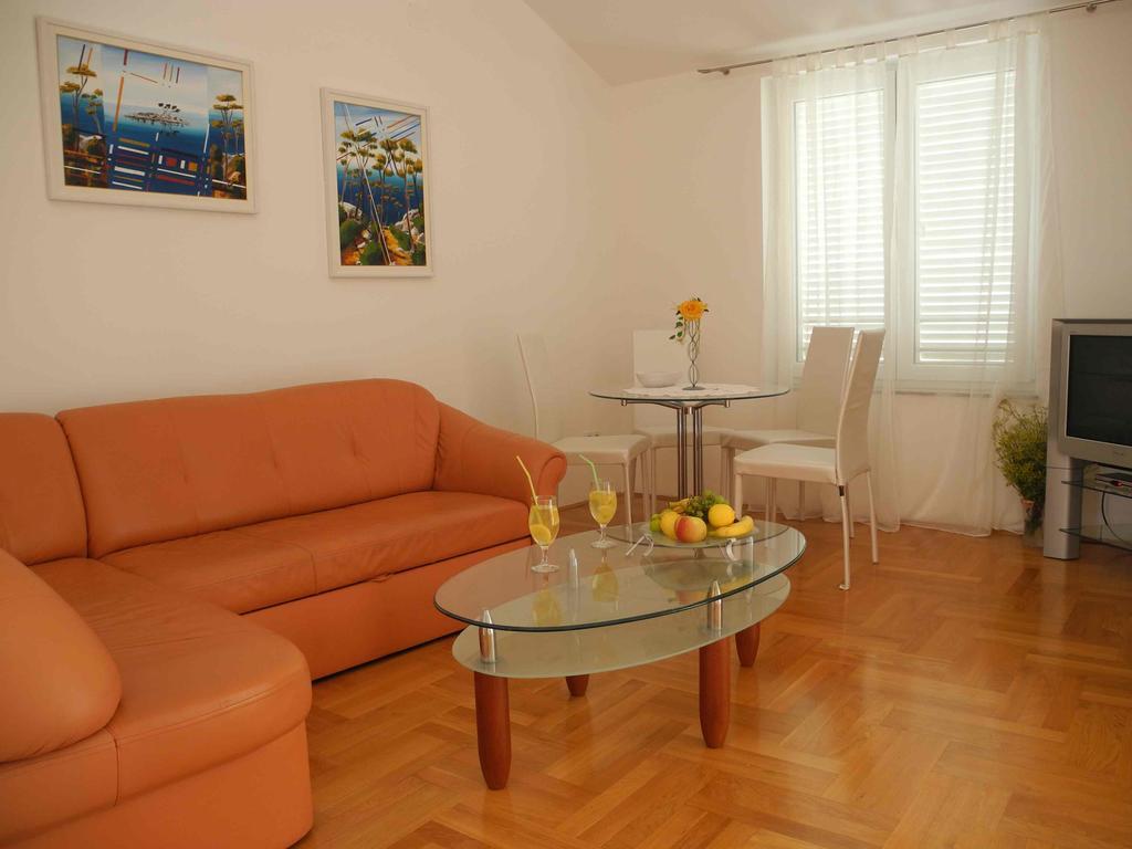 Apartments Antonela Jezera Esterno foto